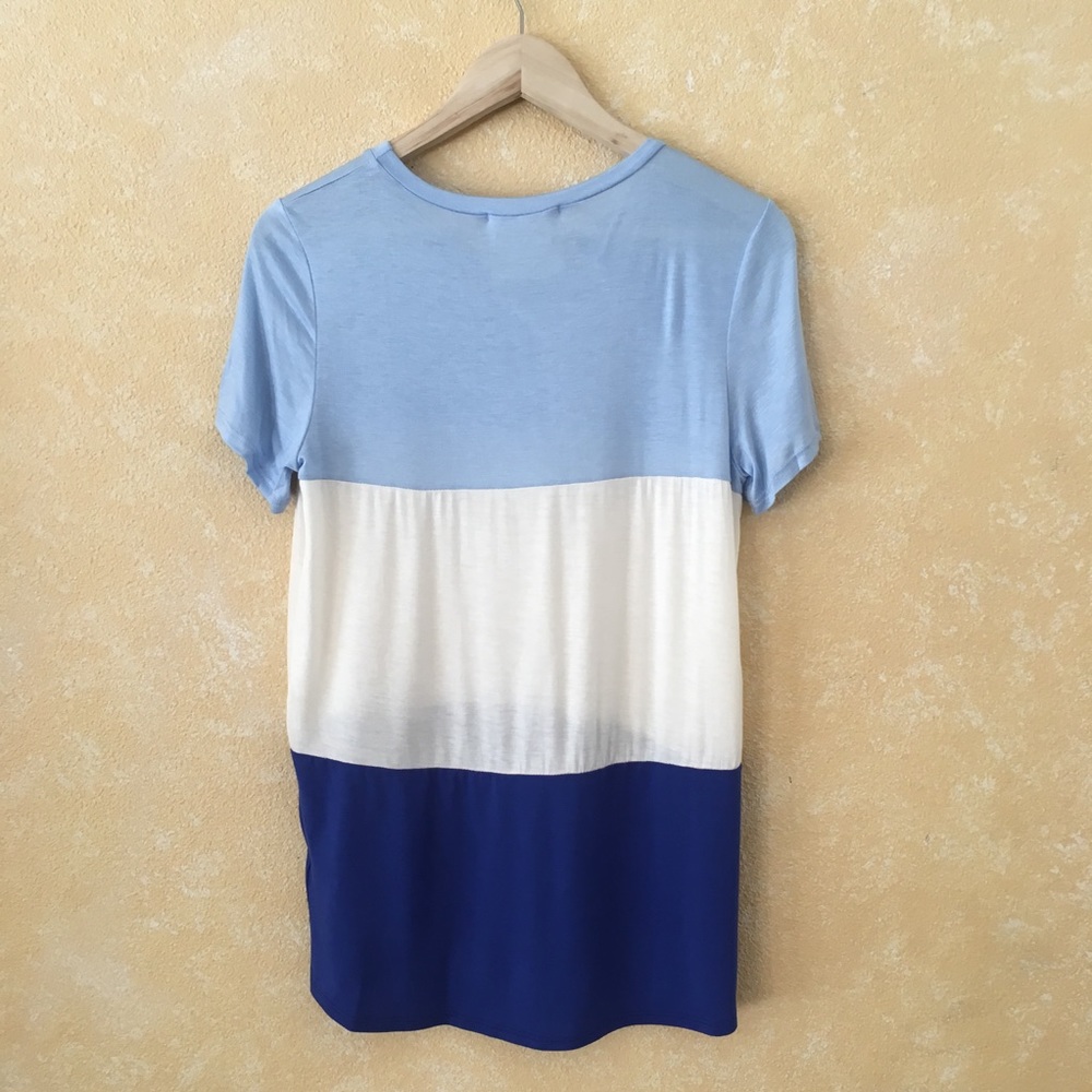 Adorable Color Block Top - Picture 2 of 5